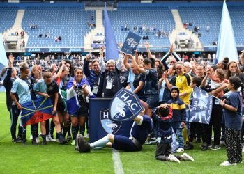 Salvadoreña Samaria Gómez, se coronó campeona de la segunda división de Francia