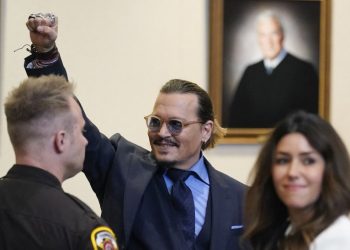 Johnny  Depp estaría obteniendo el triunfo ante el veredicto final contra Amber Heard quien deberá pagarle $15 millones  