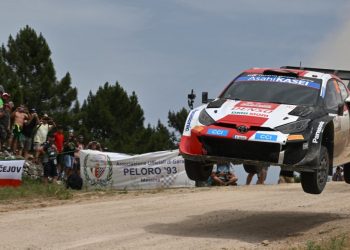 Rovanperä y Toyota dominan el Rally de Kenia tras las pruebas del sábado