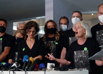 Periodista británico asesinado en la Amazonía es velado en Brasil