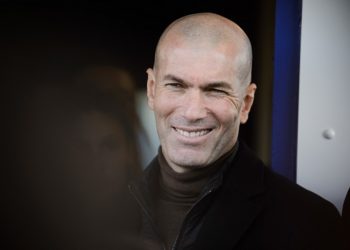 Zinedine Zidane, el ídolo eterno del fútbol francés, cumple 50 años