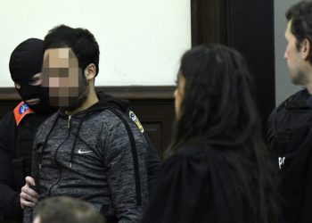 Cadena perpetua en Francia para principal acusado de atentados de París de 2015