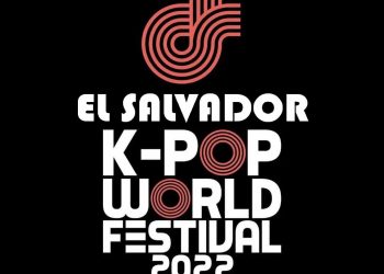Participa en la competencia de baile y canto de k-pop