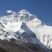 Montañista sancionado por haber simulado ascenso al Monte Everest finalmente llega a la cima