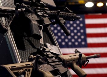 Senadores de Estados Unidos anuncian acuerdo para frenar la violencia con armas de fuego