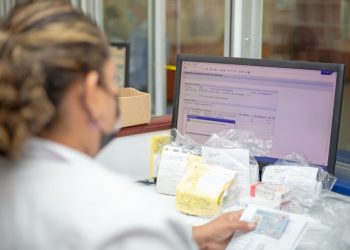 El ISSS cuenta con 98 % de abastecimiento de medicamentos