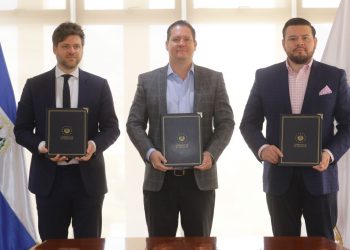El Salvador firma memorando de entendimiento con el Puerto de Amberes de Bélgica
