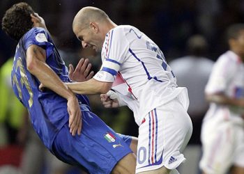 Catar reinstalará en un museo una estatua sobre el cabezazo de Zidane