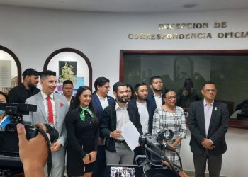Bancada cian presenta reforma de ley para fortalecer el deporte en El Salvador