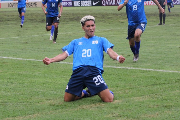 La Azulita sub 20 enfrenta este jueves a Panamá. Foto: Fesfut.