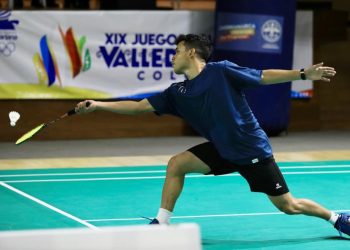 Uriel Canjura vistió de oro el bádminton cuscatleco
