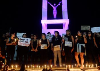 Ley a favor de las mujeres requiere más de 50 reformas