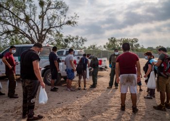 Inmigrantes detenidos no podrán solicitar una audiencia de fianza