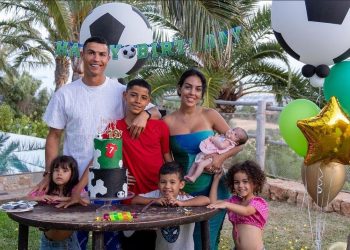 Cristiano Ronaldo celebró el cumpleaños de su hijo mayor con toda la familia