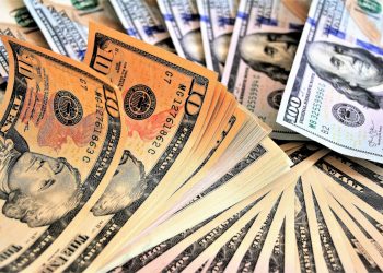 La banca y el mercado de valores de El Salvador registran robustez