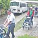 Entregan sillas de ruedas en Cojutepeque