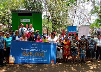 Fundación Gloria de Kriete anuncia cierre de aplicaciones para premio Ayudando a quienes ayudan