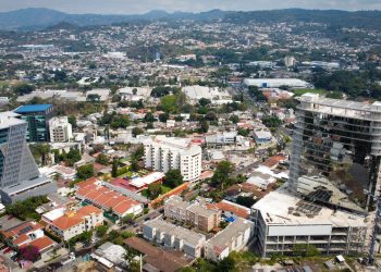 El Salvador registra la inversión privada más alta de los últimos 62 años