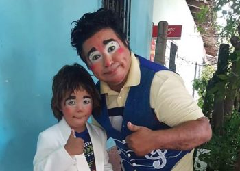 Silbadito: el payaso salvadoreño que saca adelante a sus tres hijos con sonrisas