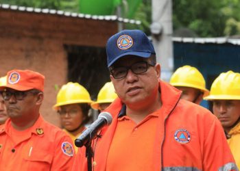 Protección Civil decreta alerta roja en municipios costeros de El Salvador