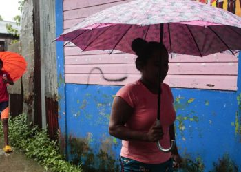 Huracán Bonnie amenaza con fuertes lluvias en México y Guatemala
