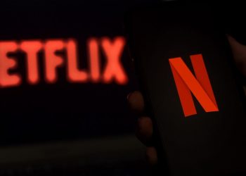 Netflix pierde casi un millón de suscriptores