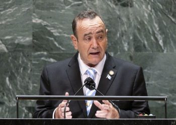 Militares repelen «posible» ataque contra comitiva de presidente de Guatemala