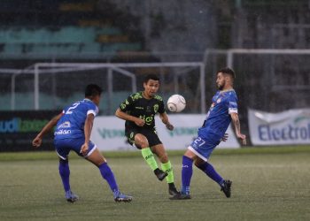 Tecla se impuso ante Metapán por 1-0 y momentáneamente  halló pista en el liderato