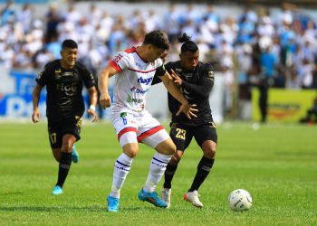 Alianza estrenará corona frente a Firpo 