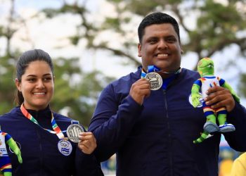 Roberto Hernández y Sofía Paiz con sensación agridulce tras haber perdido la final de equipo mixto