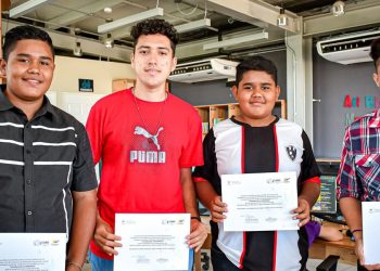 Niños y jóvenes serán beneficiados con becas del curso «Introducción a la robótica» en Santa Ana