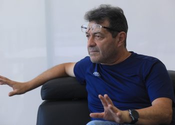Hugo Pérez, seleccionador nacional: «Si algún dirigente o periodista tiene pruebas de que recibimos dinero por algún jugador, que las saque»  