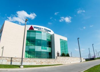 Tirador activo amenaza desde el interior de un hospital de Missouri
