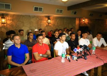Carlos Carrillo, presidente de Asofutproes: «Nelson Bonilla sabe bien lo que sufre el futbolista acá en el país»