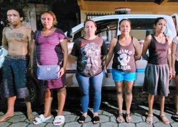 Autoridades capturan a madre e hijo que «robaron» $1,500 de extorsiones a pandilla en La Libertad