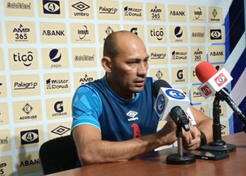 Schafick Chávez, preparador de porteros de Alianza: «Elegimos bien los fichajes»