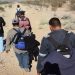 Identifican a 16 migrantes guatemaltecos muertos en remolque abandonado en Estados Unidos