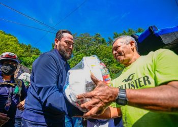 Alcaldías ayudan a los afectados por lluvias en El Salvador