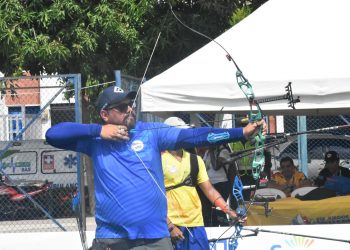 Óscar Ticas perdió el duelo por el oro y se quedó con plata en arco recurvo individual