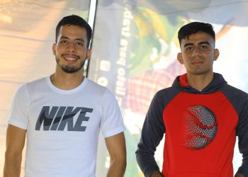 Los jóvenes salvadoreños, Kevin y Yeison, emprendieron camino a Canadá, gracias al Programa de Migración Laboral