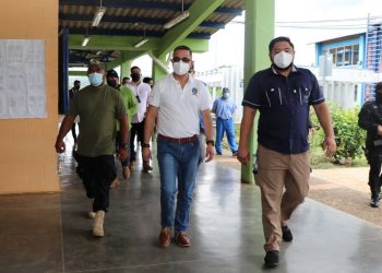 Procurador de los Derechos Humanos verifica las condiciones en centro penal de Izalco, Sonsonate