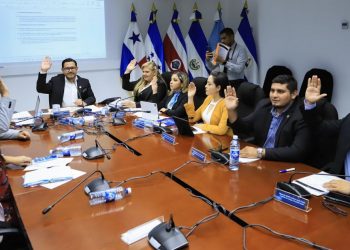 Empleados temporales y en prueba deberán ser inscritos en el Seguro Social