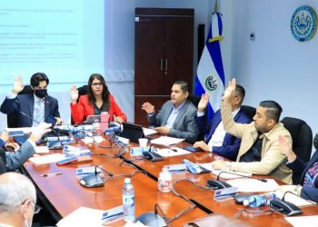 Diputados avalan informes de labores de carteras de Economía y de Turismo