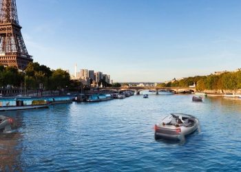 París apuesta por el río Sena para refrescar sus monumentos