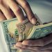 Salvadoreños recibieron $3,779 millones en remesas hasta junio