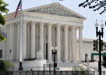Demócratas buscan limitar el mandato de los magistrados de la Corte Suprema de EE. UU.