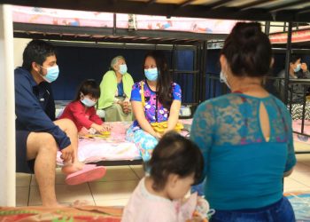 Familias en zonas de riesgo por lluvias han sido evacuadas y trasladadas a albergues seguros