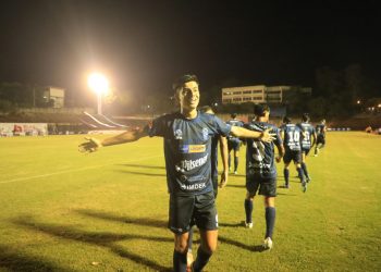 San Salvador y Cabañas van por el liderato en solitario de la Liga Nacional