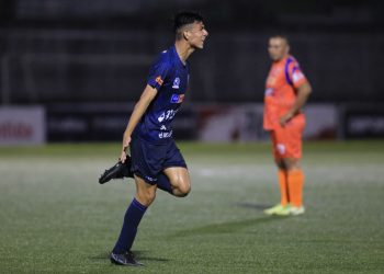 Juan Sánchez le dio el triunfo a San Salvador FC sobre AD Cuscatleco