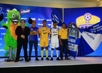 Alejandro Bentos, jugador de Ahuachapán FC: «Es una buena liga de parte del Gobierno»